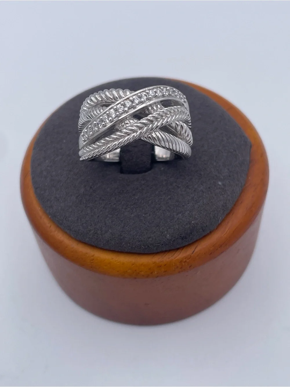 Judith Ripka Sterling Silver 925 CZ Pavé Highway Crisscross Ring Thailand Size 9
